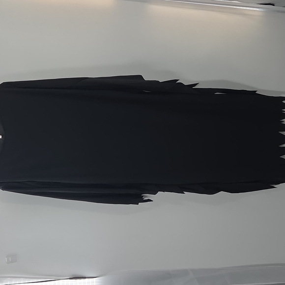 Scream Mask And Robe - Picture 3 of 16